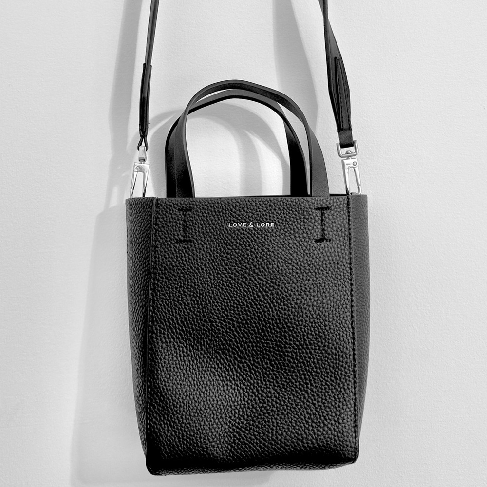 Love & Lore Small Bucket Bag